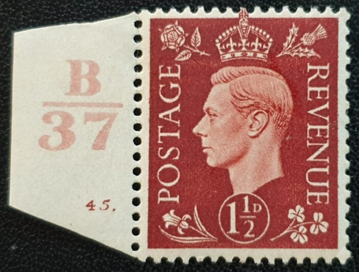 Great Britain King George VI 1937 SG464 1½d Red-Brown Q7 Control B37 Cyl No.45 dot MNH