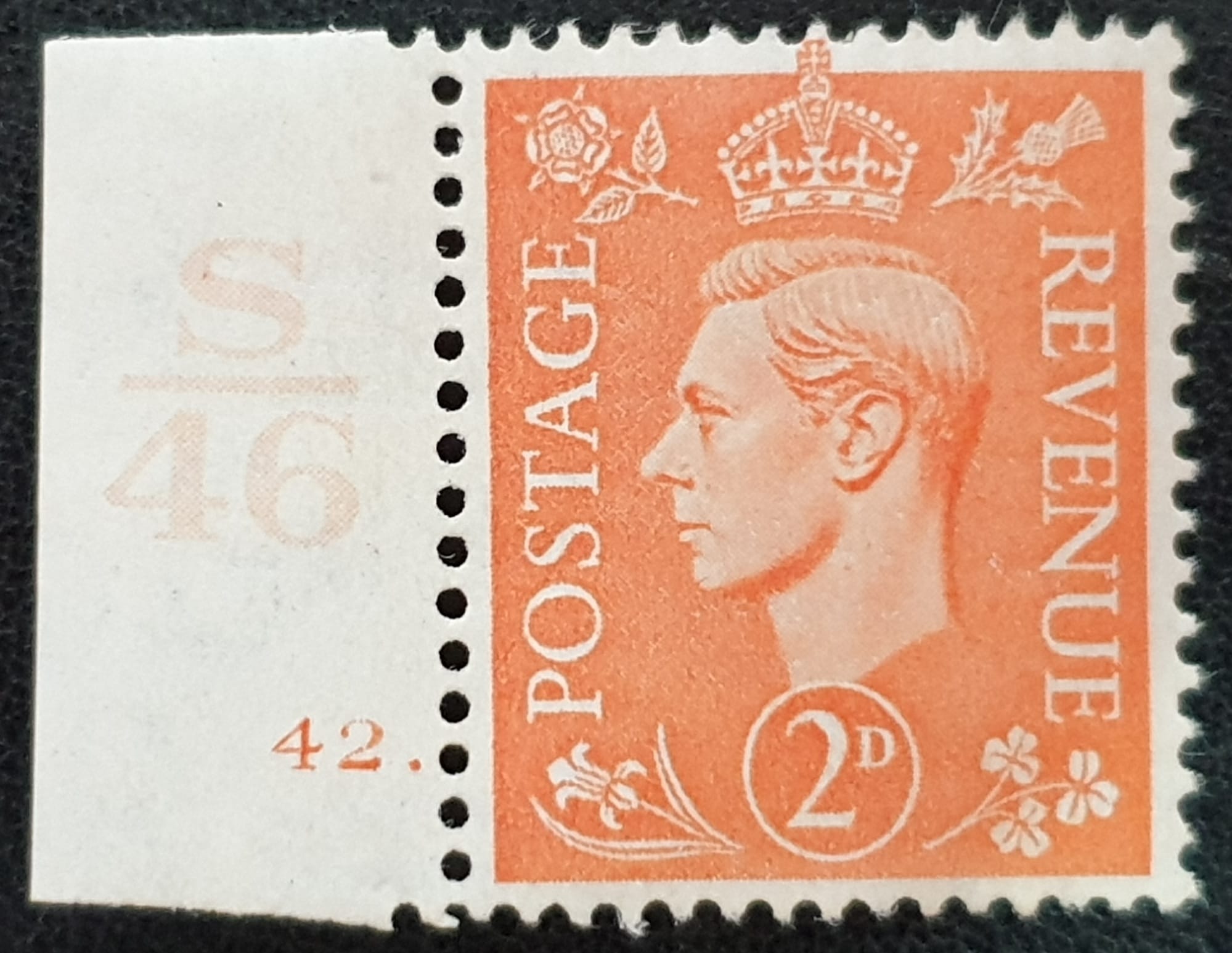 Great Britain King George VI SG488 2d Pale Orange Ctrl S46 Cyl.42 dot MNH