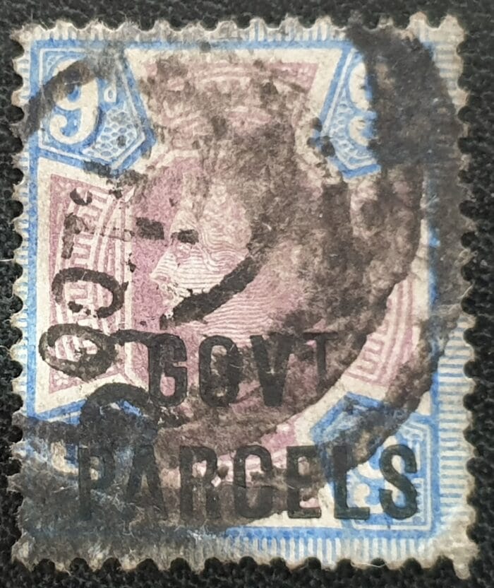 Great Britain Queen Victoria Official Govt. Parcels SG O67 9d. dull purple and blue used stamp