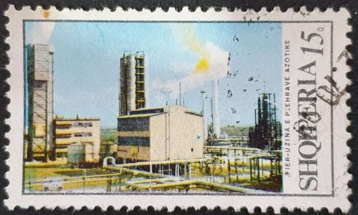 Albania Shqiperia 1971 "Industry" SG1417b 15q used single stamp