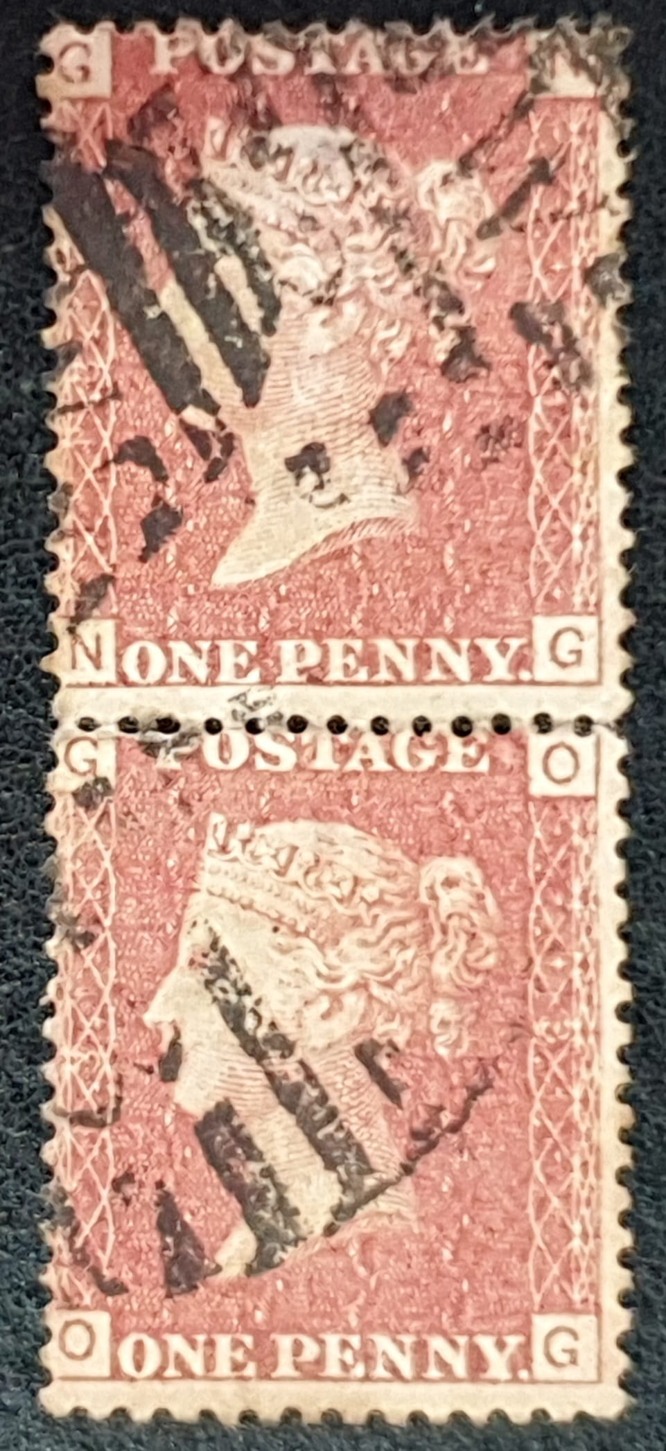 Great Britain Queen Victoria 1864 SG43 1d rose red Plate 131 NG/OG Pair Used