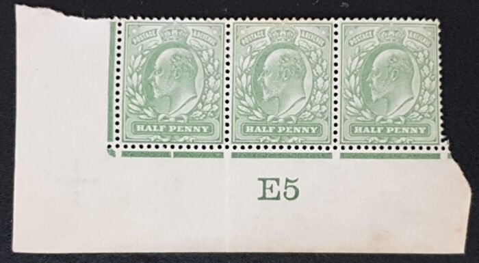 Great Britain King Edward VII SG218 ½d Yellowish-Green Control E5 Strip of 3 Perf De La Rue M/M