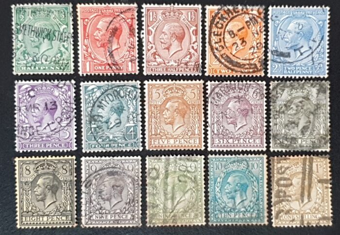 Great Britain King George V 1912/24 SG351-96 Set of 15 Wmk. Royal Cypher Fine Used. Cat £95
