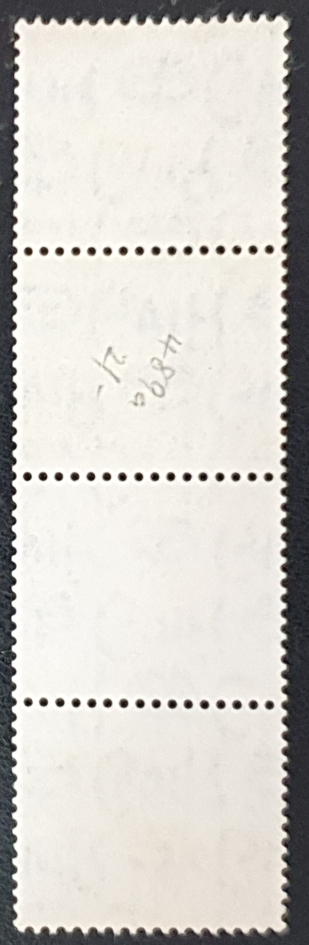 Great Britain King George VI SG489a 2½ d. light ultramarine Wmk. Sideways Strip of 4 used - Image 2