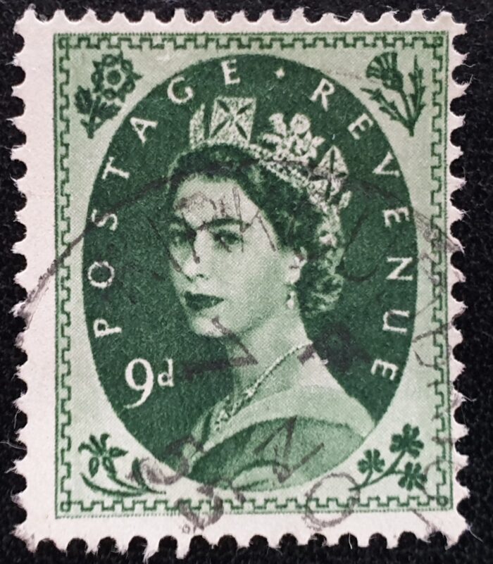 Great Britain Queen Elizabeth II 1954 SG526 9d bronze green Used
