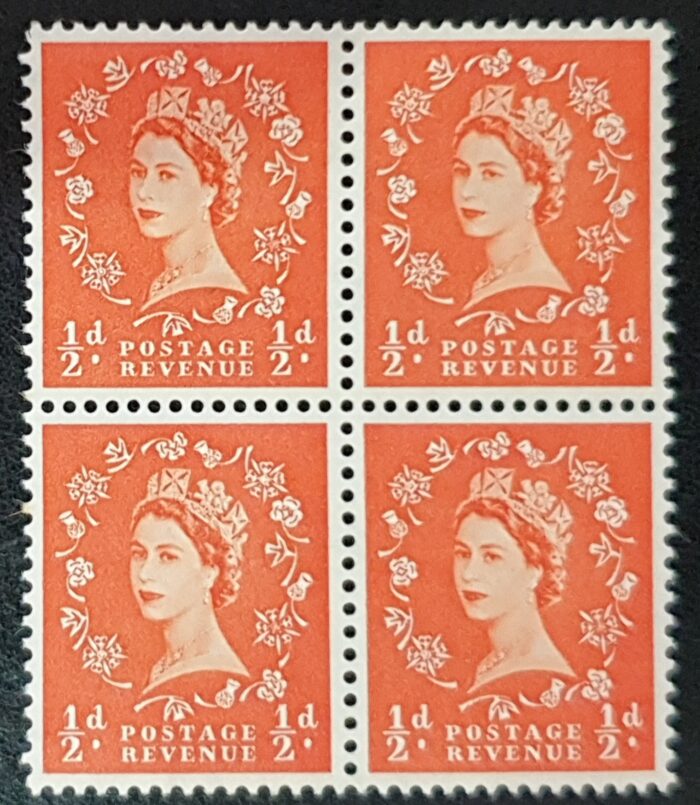 Great Britain Queen Elizabeth II 1953 SG515 ½d. TUDOR CROWN WMK ORANGE-RED WILDING Block of 4 LMM