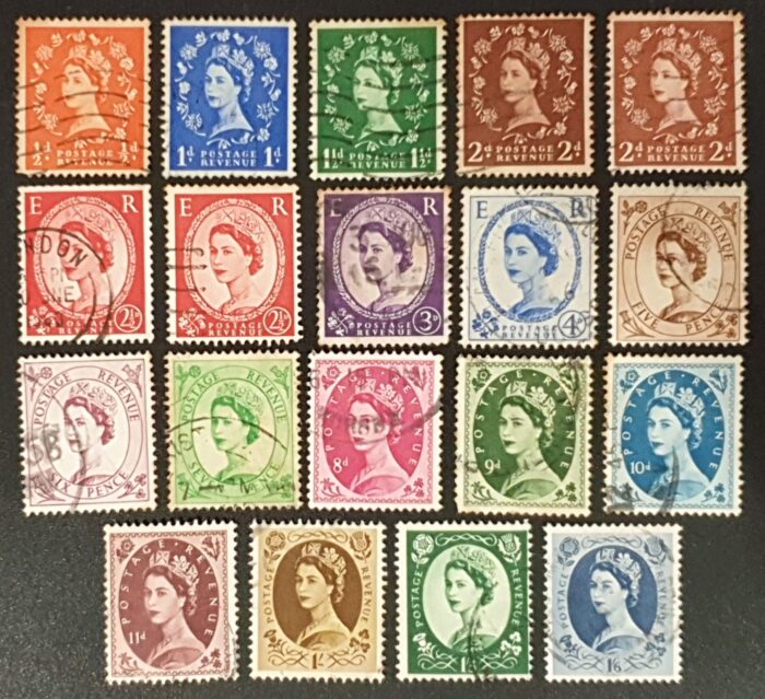 Great Britain Queen Elizabeth II 1955-58 SG540/56 Set of 18 Used Stamps