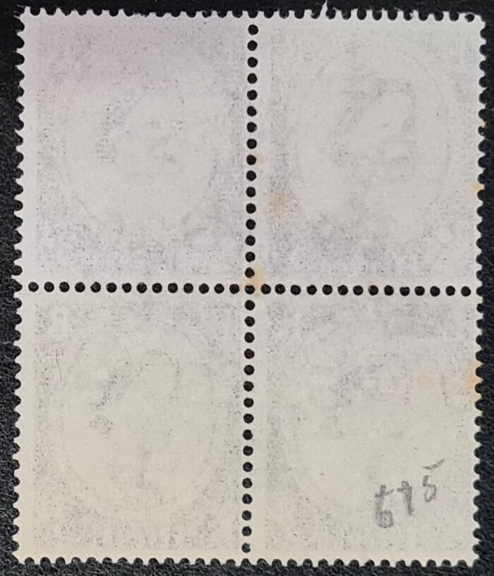 Great Britain Queen Elizabeth II 1966 SG615ce 3d. Dp. Lilac MULTI CROWNS CENTRE BAND, Used - Image 2