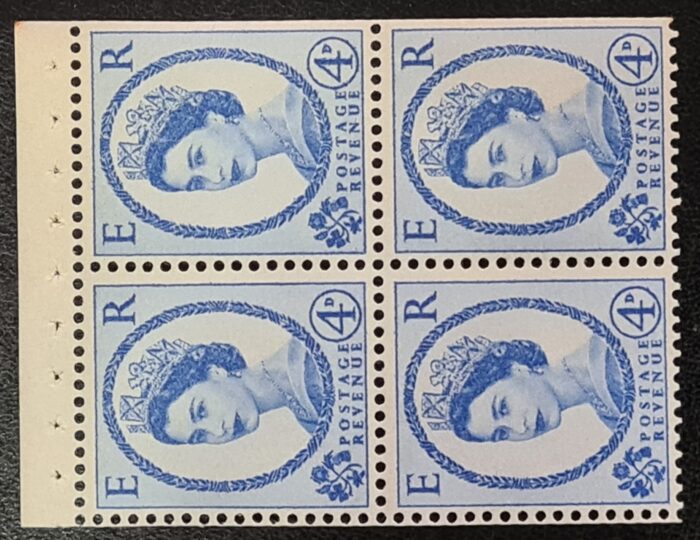 Great Britain Queen Elizabeth II 1967 4d Wilding Booklet Pane SB110a Crowns to Right MNH