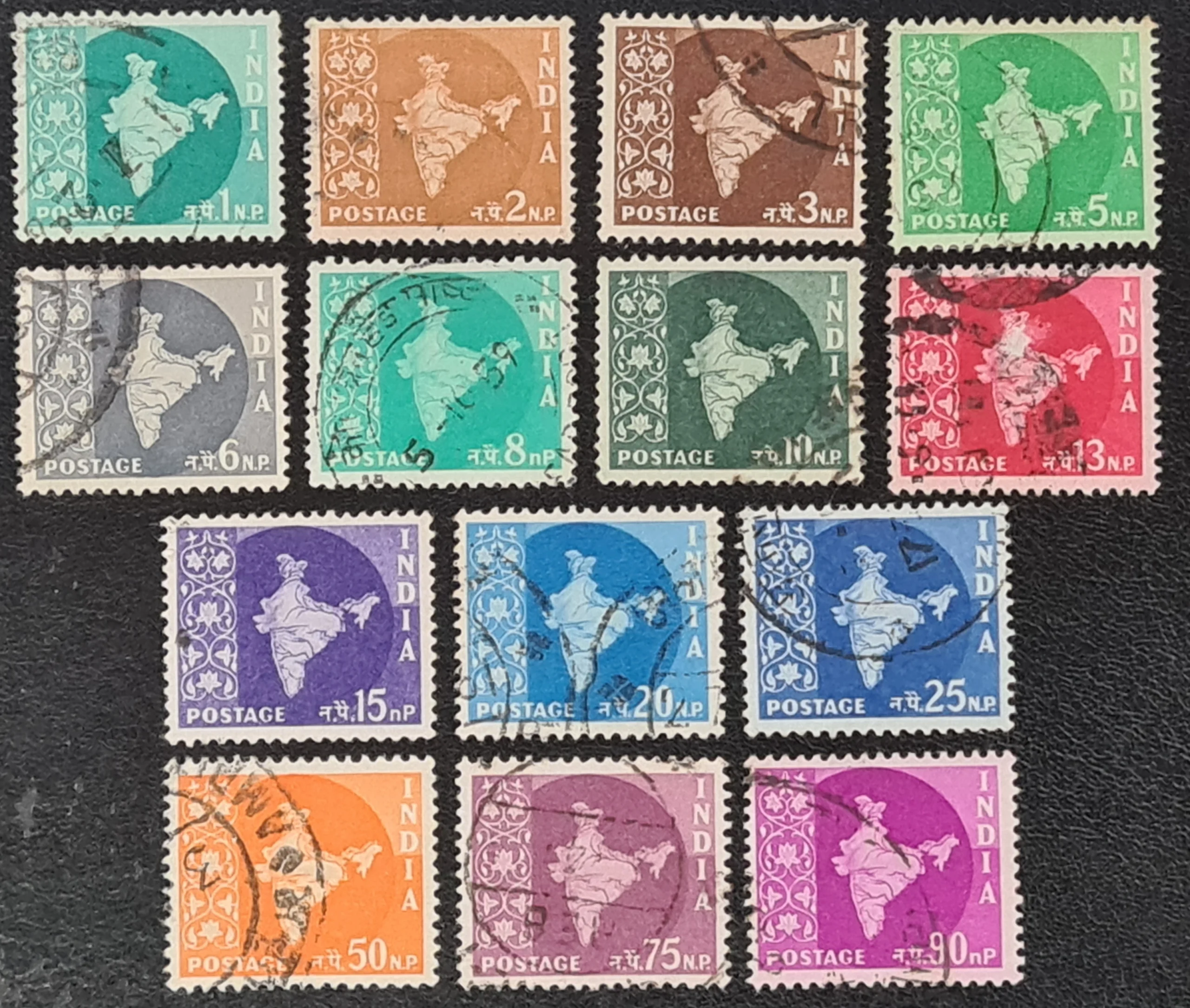 India 1957 'Value in naye paise' SG375-412 Set of 14 used
